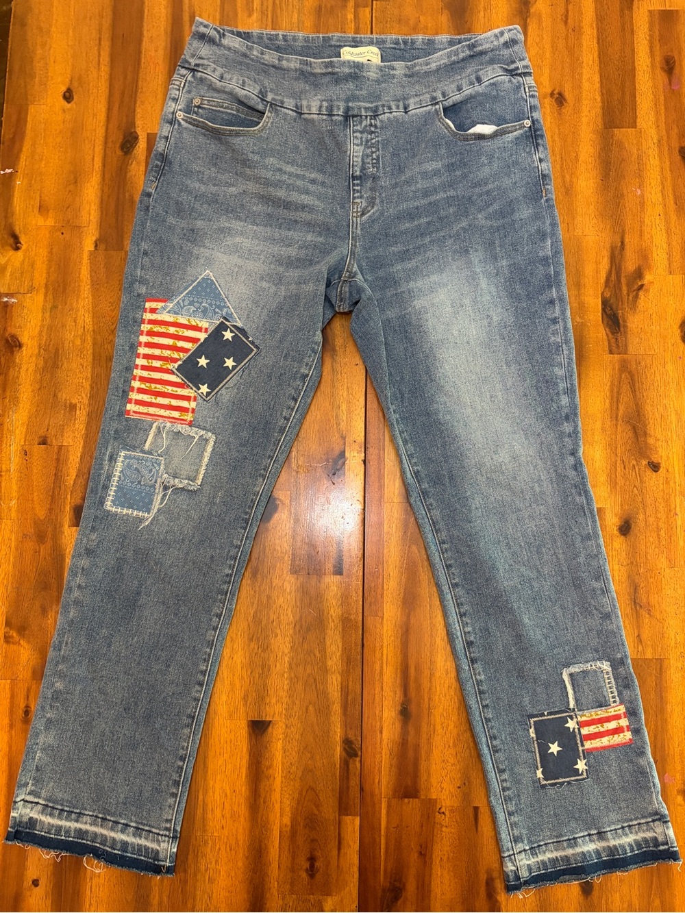 Women Coldwater Creek Embroidered Flag Patchwork Blue Denim Jeans